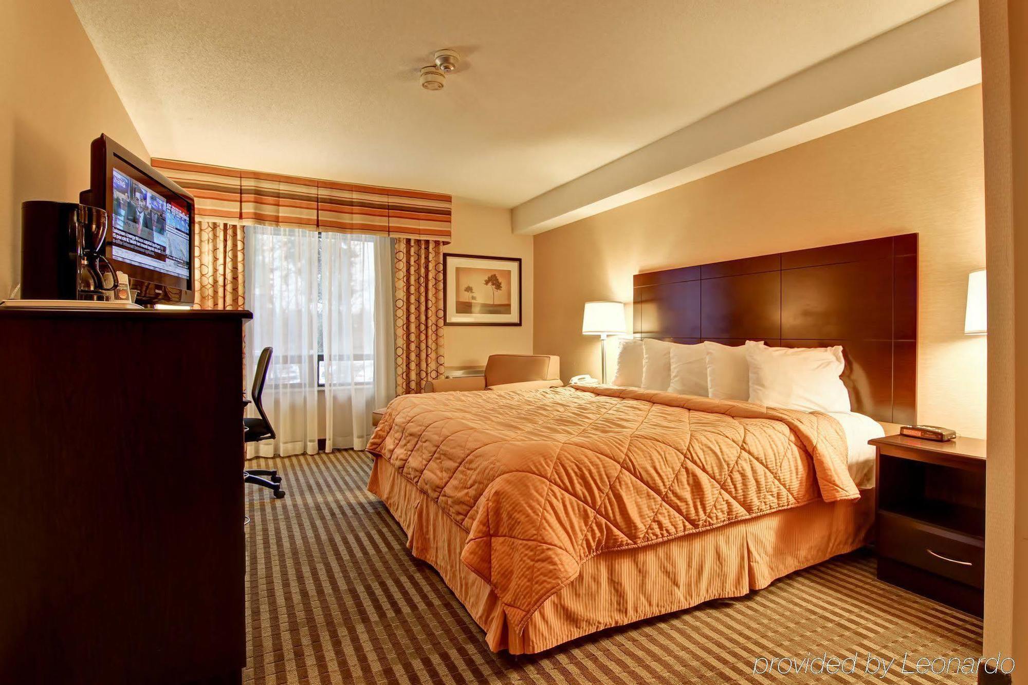 Comfort Inn East Scarborough تورونتو المظهر الخارجي الصورة