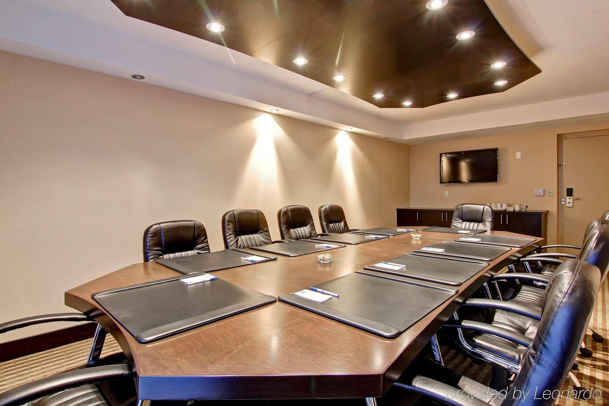 Comfort Inn East Scarborough تورونتو المظهر الخارجي الصورة
