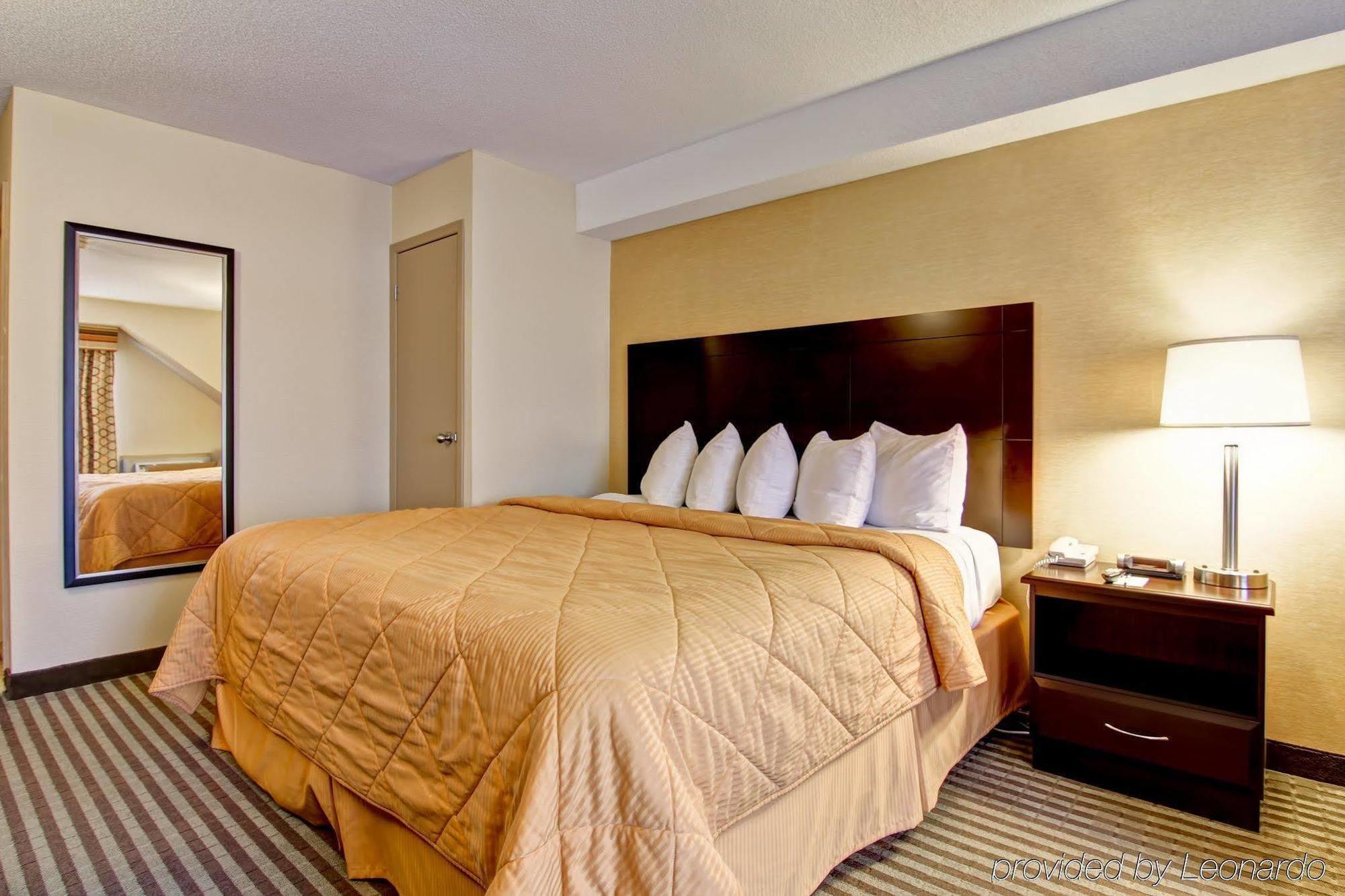 Comfort Inn East Scarborough تورونتو المظهر الخارجي الصورة